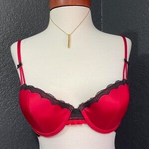 Luxury Jezebel Red Satin + black lace push up bra (34C)